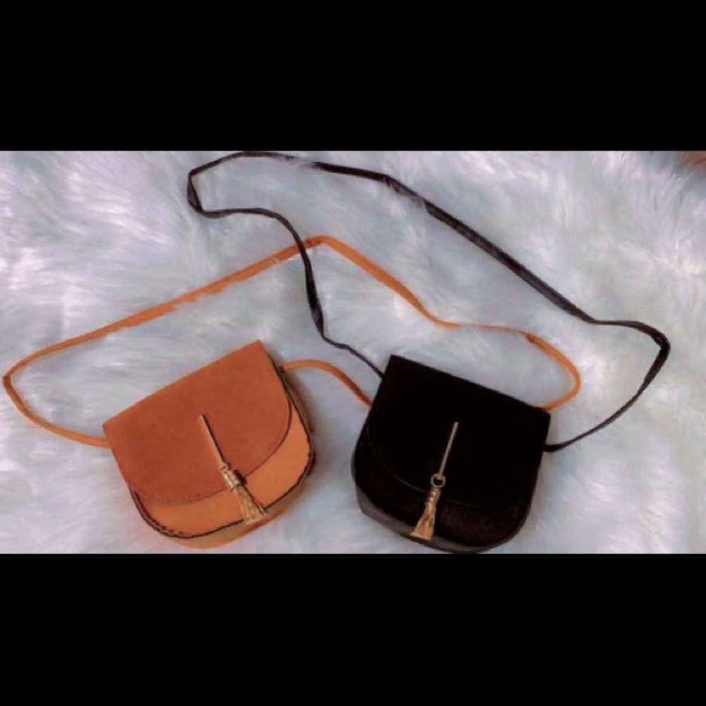 Saddle handbag